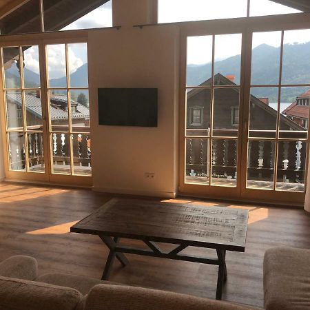 Apartment Dachjuchhe Zum See - Grosszugige 3-Zimmer-Dachgeschoss-Wohnung, Top Modern Und Sehr Zentral Schliersee Eksteriør bilde