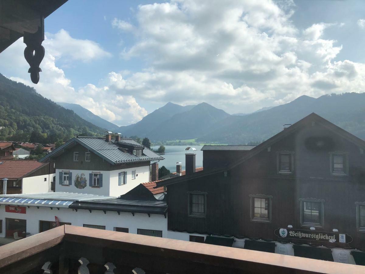 Apartment Dachjuchhe Zum See - Grosszugige 3-Zimmer-Dachgeschoss-Wohnung, Top Modern Und Sehr Zentral Schliersee Eksteriør bilde